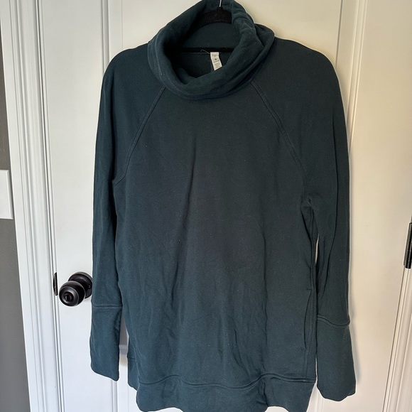 Lululemon Cowl Neck - Picture 1 of 4